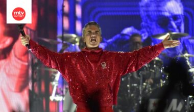 Jännitys tiivistyy – Robbie Williamsin illan Helsingin-konserttiin on saavuttu Englannista asti
