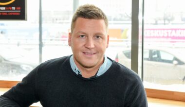 Jani Sievinen laittoi valitsemaan: Uimaopetusta vai treffit?