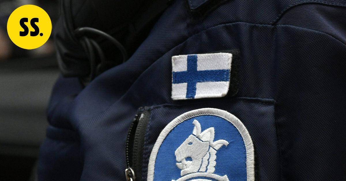 Mopomiitti kokosi Kuopion Neulamäkeen satoja nuoria: mopoilija loukkaantui ohittaessaan koppimönkijää | Savo