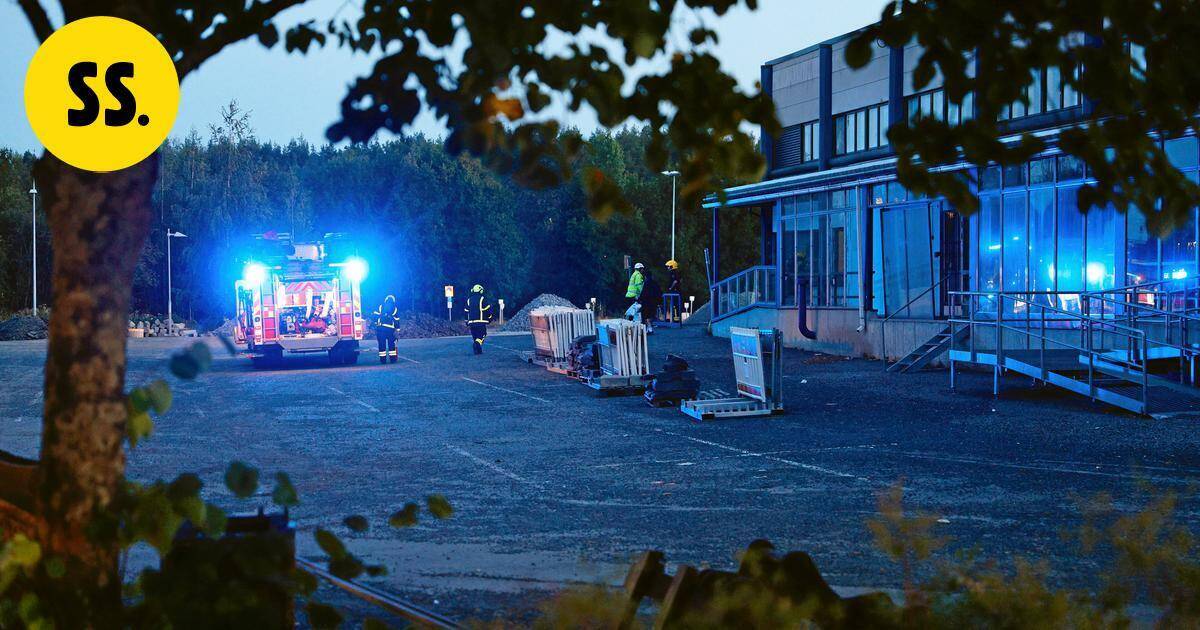 Pelastuslaitos sai hälytyksen suuresta tulipalosta Kuopiossa ­– kohteessa paloi nivaska papereita | Savo