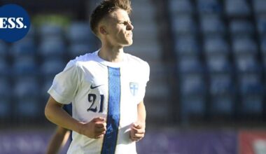 Pikkuhuuhkajat jatkoi murskatahtiaan – karsinnat alkuun maalierolla 12–0 | Urheilu