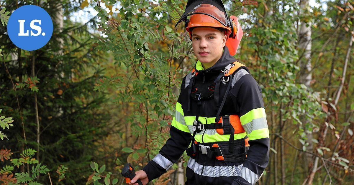 Erno Hall, 18, perusti oman yrityksen heinäkuussa ja sen jälkeen puhelin onkin pirissyt - Länsi-Savo