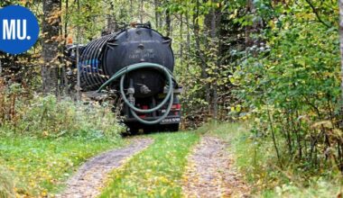 Ympäristö | Jätelautakunta päätti äänestyksen tuloksena jatkaa nykyistä lietteiden kuljetusmallia | Paikalliset