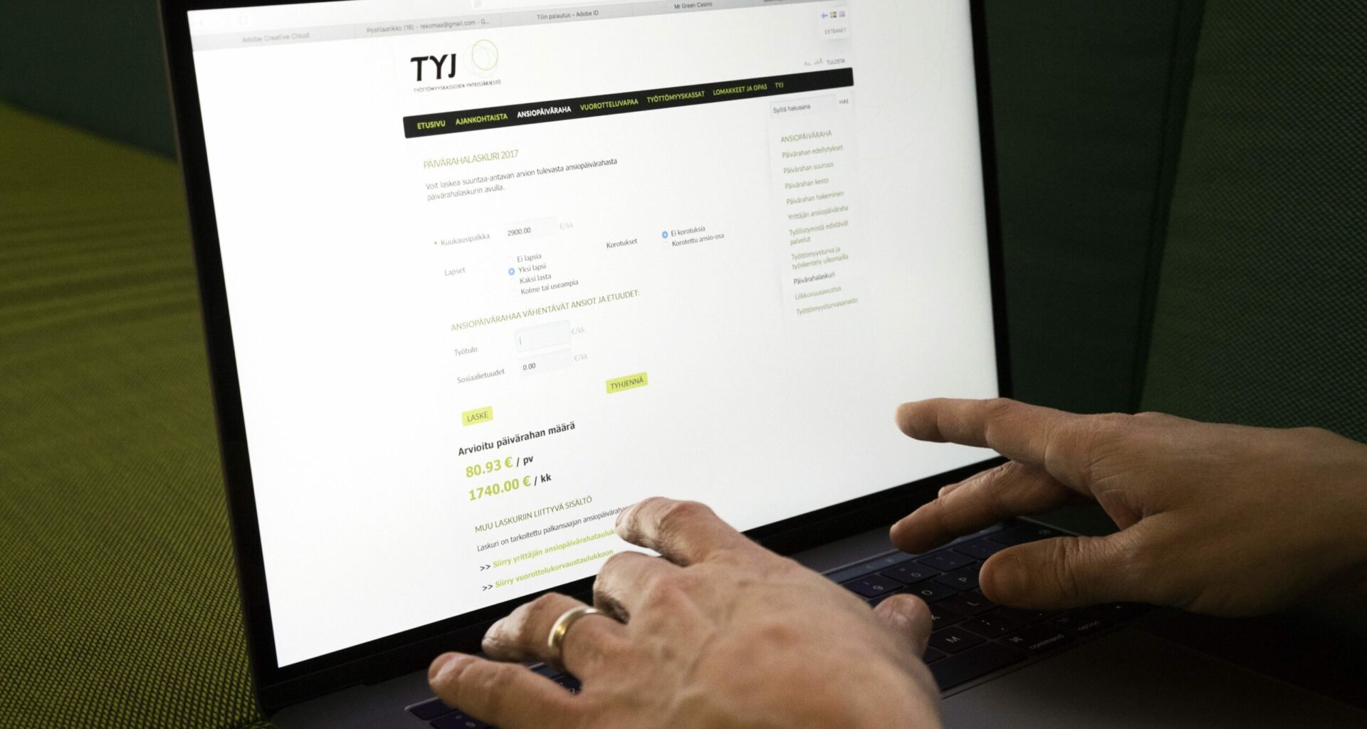 Ansiopäivärahan saajien määrä laski elokuussa