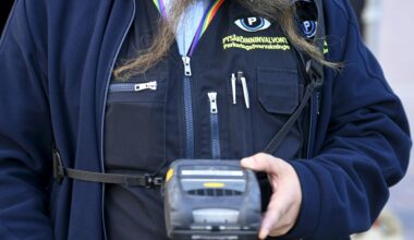 Näiden autojen kuljettajat saavat eniten parkkisakkoja, yksi merkki ylitse muiden