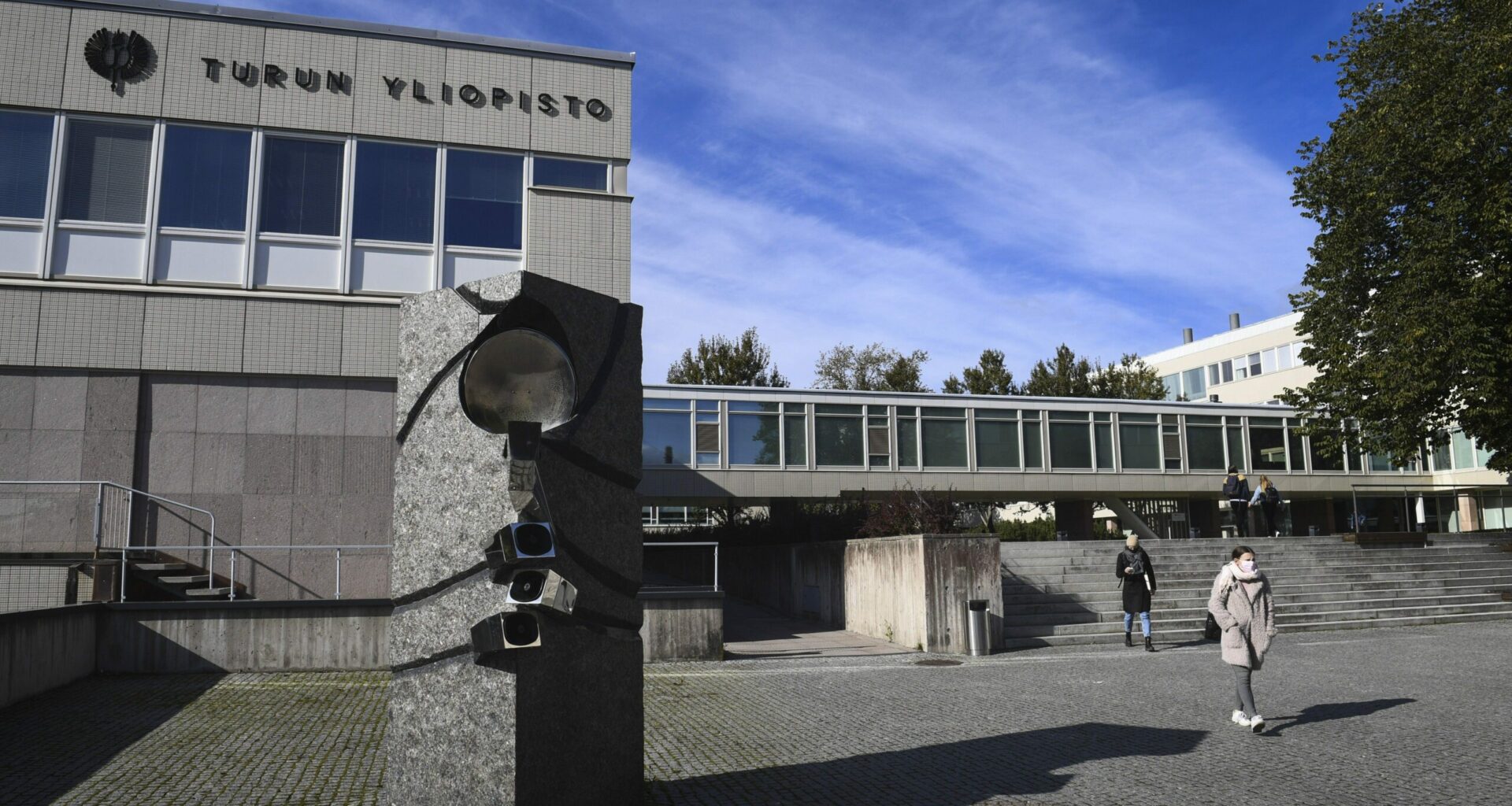 Yliopisto alkoi opettaa opiskelijoille omien rahojen käyttöä