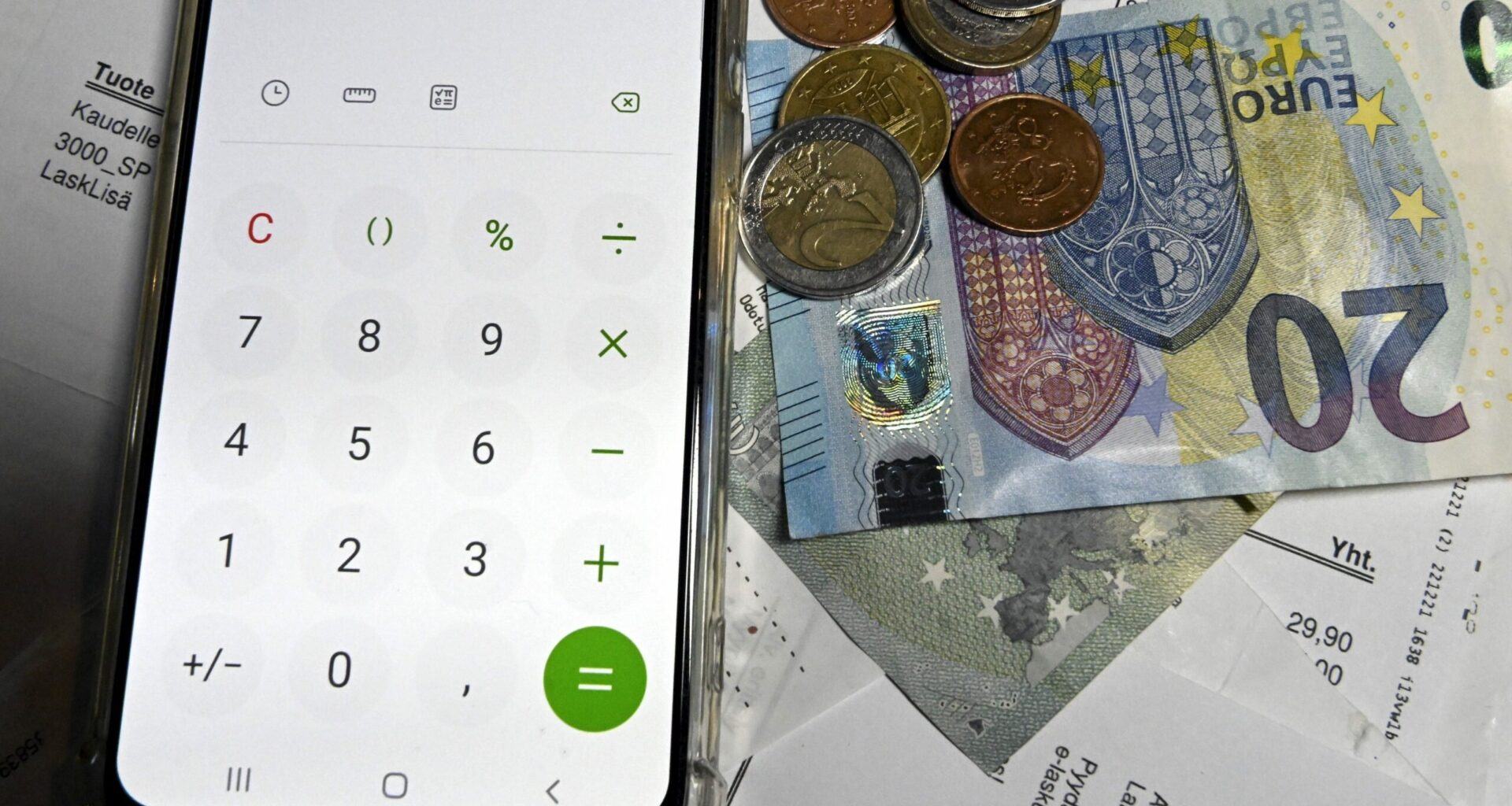 Maksoitko laskun väärälle tilille? Näin saat rahat takaisin