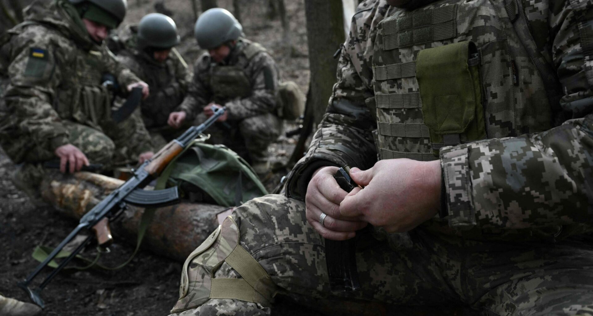 Ukraina loi uudet rynnäkköjoukot - murtautuvat läpi etulinjassa