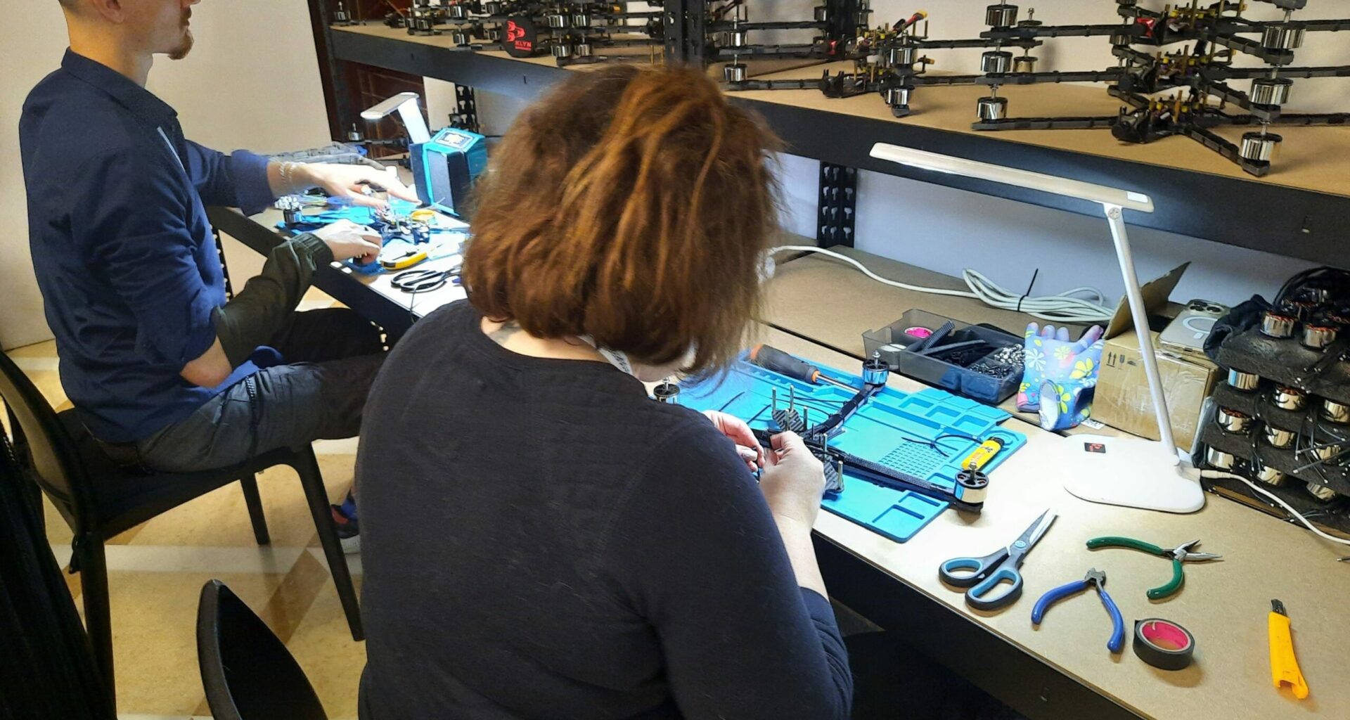 Näin Venäjä metsästää siviilejä, skootterilla ajaneet surmattiin