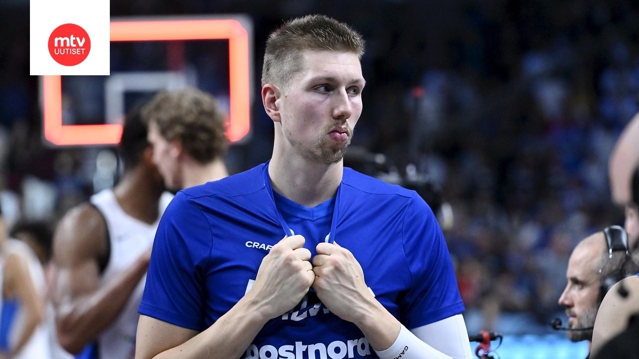 Alexander Madsenin peliaika EM-kisoissa tyrehtyi pudotuspelien alkaessa.