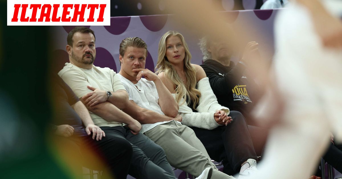 Tässä ovat Mikael Granlund ja Kukka-vaimo