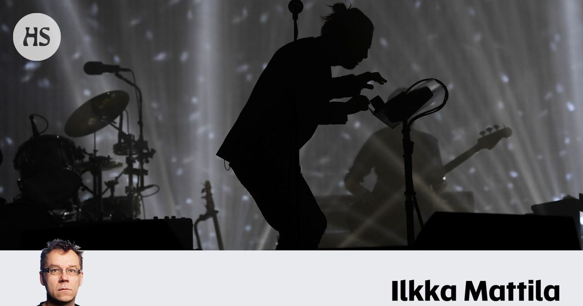 Kommentti: Pitkään tauolla ollut Radiohead kertoi kiertueesta jakamalla flaijereita Euroopan suurkaupungeissa