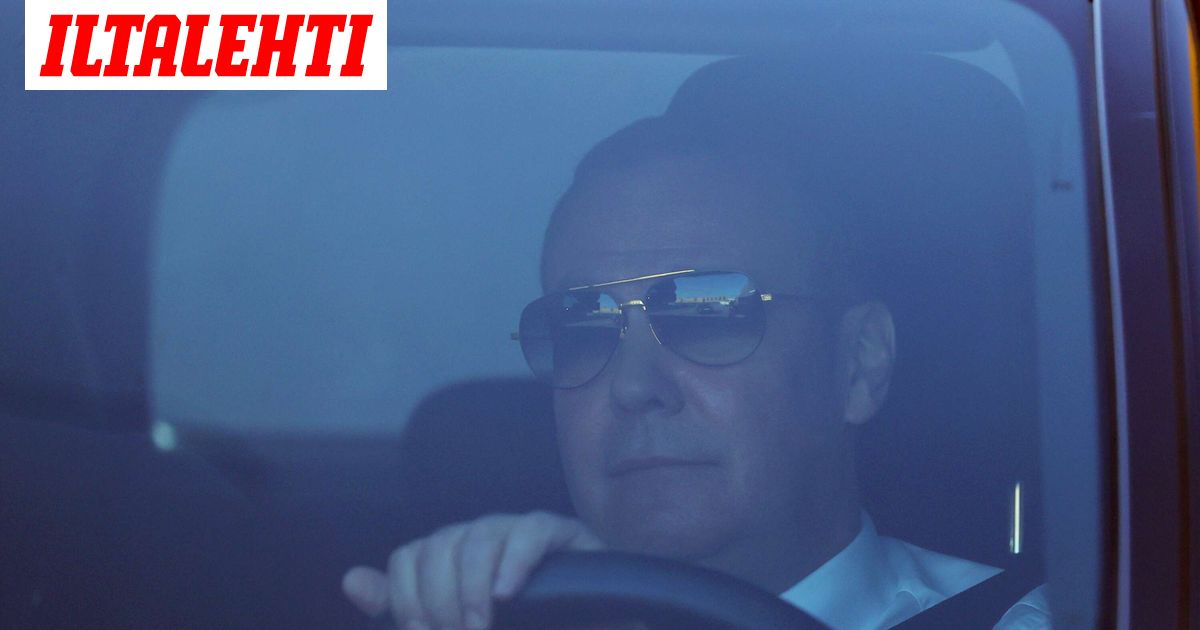 Medvedev saapui Suomen rajalle