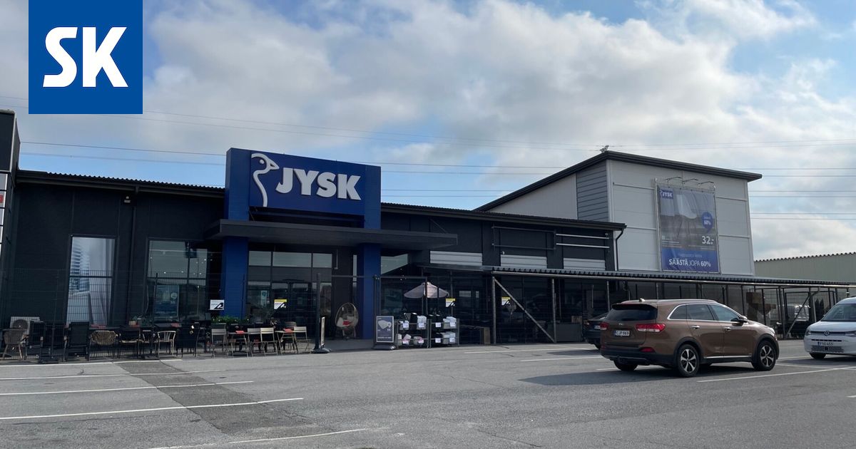 Huonekalujätti Jysk muuttaa isompiin tiloihin Porin Mikkolassa