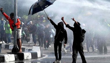 Indonesian opiskelijat saivat poistettua poliitikkojen hurjan asuntokorvauksen | Uutisia lyhyesti
