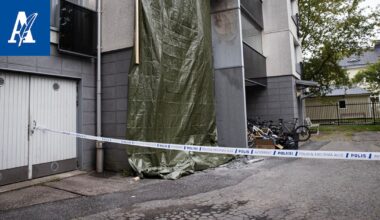 Tulipalon raivaustyöt on aloitettu Tammelassa – Palo- ja vesivahinkosaneerauksiin erikoistunut yhtiö kertoo, miten tulipalopaikka siivotaan