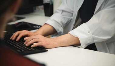 Pohjois-Pohjanmaan hyvinvointialueelta vaaditaan korvauksia väitetystä sopimusrikkomuksesta | Kotimaa