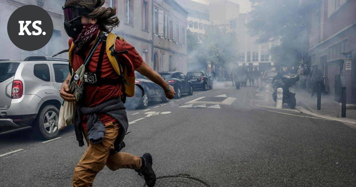 Protestoijat pyrkivät pysäyttämään Ranskan vaihtelevalla menestyksellä – noin 500 ihmistä otettu kiinni | Uutissuomalainen