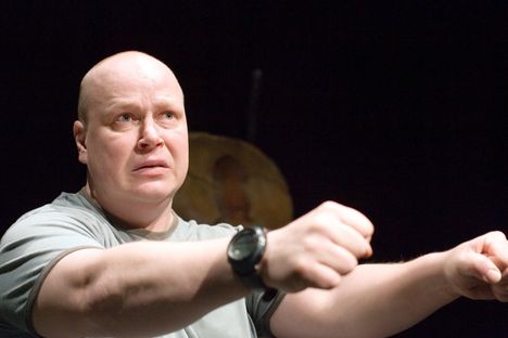 Riku Suokas on näytellyt Luolamiestä TTT-Klubilla vuodesta 2007 saakka.