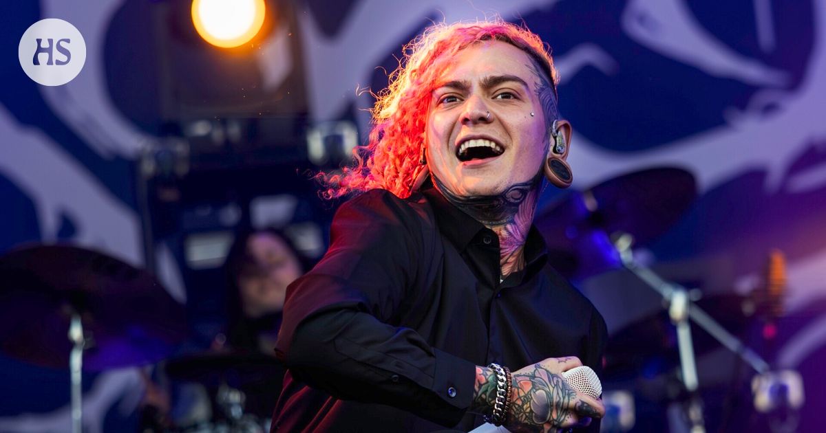 Levyarvio: Lorna Shore kurkottelee sinne, missä äärimetalli ei ole vielä käynyt