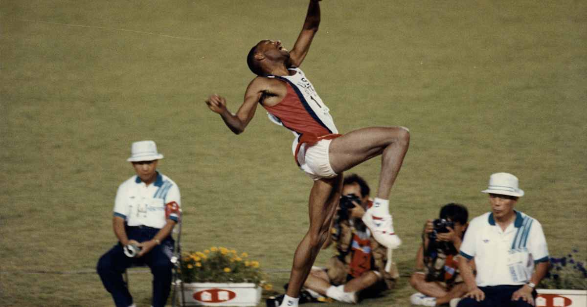 Mitä ihmettä tapahtui ME-legenda Mike Powellille – ystävät kertovat karmeasta alamäestä | Urheilu