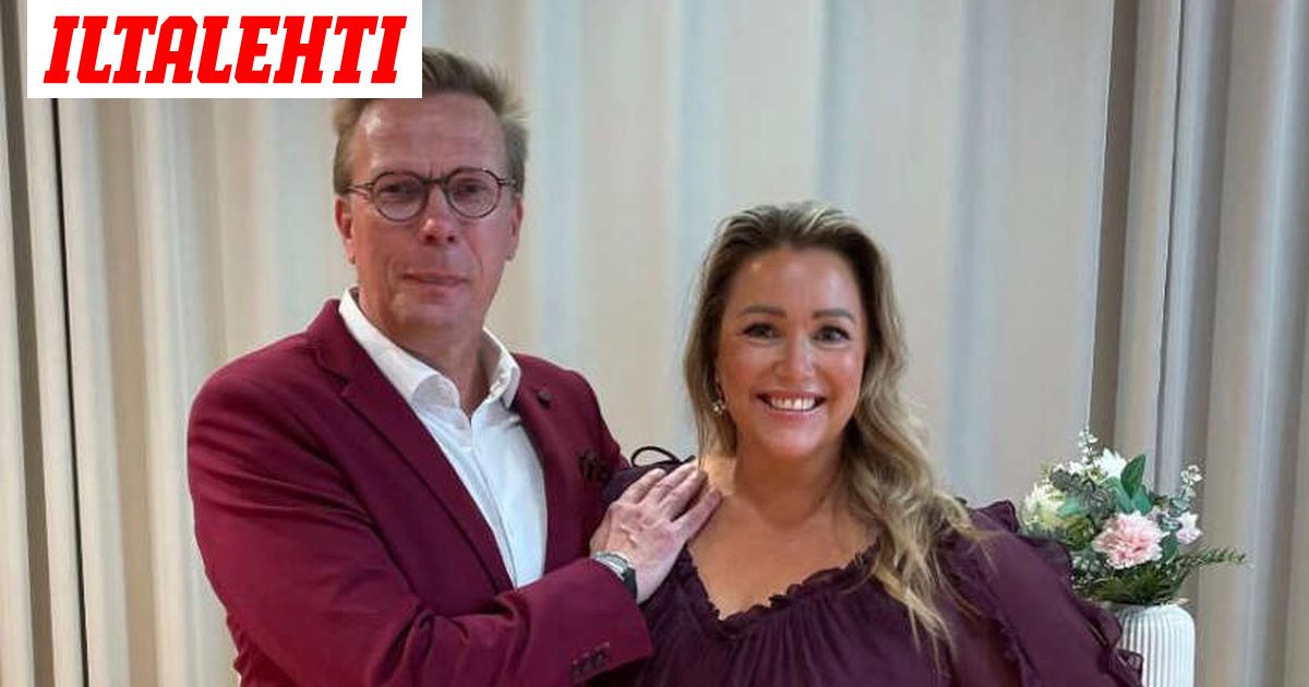 Jukka Rasila ja Mirva-rakas yllättivät häillään – Suorat sanat häämatkasta