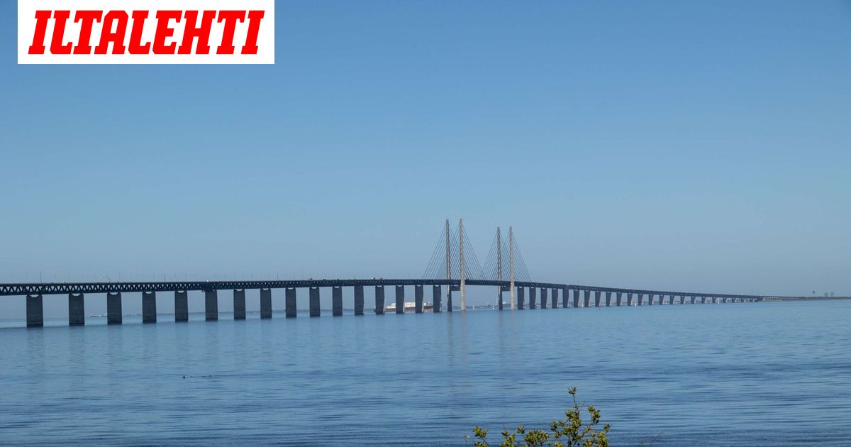 Venäläinen alus ankkuroitunut Juutinrauman salmeen