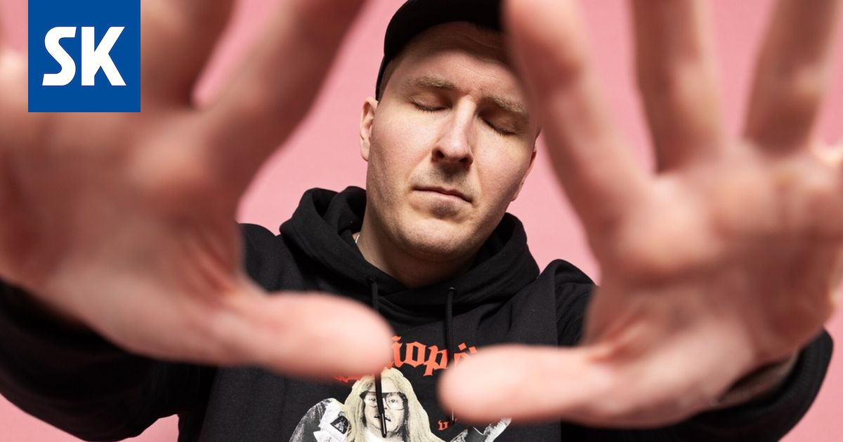 Uusi dokumentti kurkistaa Juuso ”Köpi” Kallion stand up -kiertueen kulissien taakse – ensi-ilta koittaa Porin päivänä