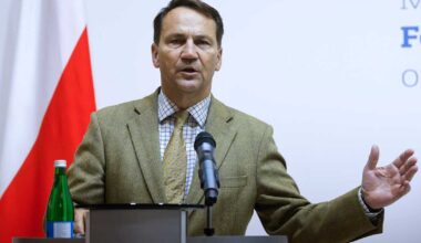 Puolan ulkoministeri: Venäjän droonit voitaisiin ampua alas jo Ukrainan yllä | Uutisia lyhyesti