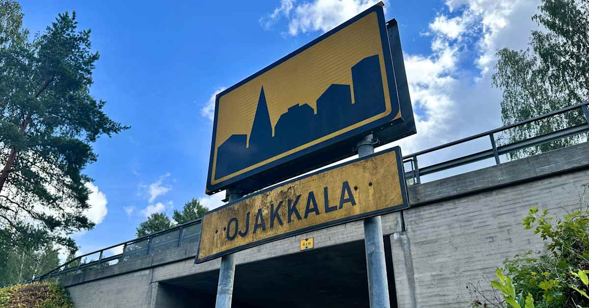 Professori-isänsä puukottanut mies tuomittiin syyntakeettomana murhasta – väkivalta oli raakaa ja törkeää | Kotimaa