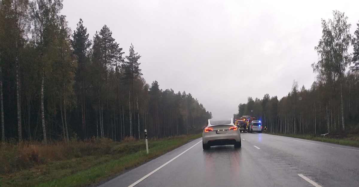 Yksi kuoli Porissa valtatie 23:n yöllisessä onnettomuudessa | Kotimaa