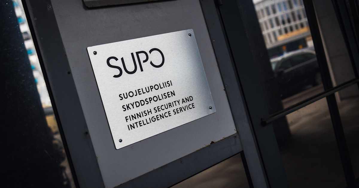 Eduskunnan valiokunta selvittelee supon yllätyksellistä verk­­ko­­päi­­vi­­tys­tä | Politiikka