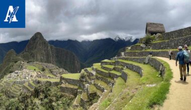 Turisteja evakuoitiin läheltä Machu Picchua mielen­osoitusten vuoksi, satoja yhä jumissa