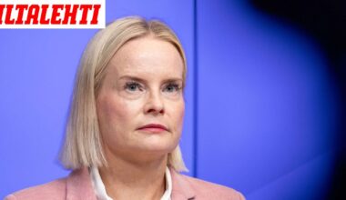Kova syytös Riikka Purralle