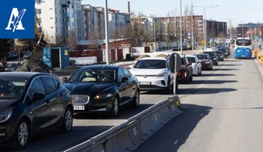 Ratikkatyömaan massiivisiin ruuhkiin uusi lääke: Hatanpään läpiajo kielletään arkisin