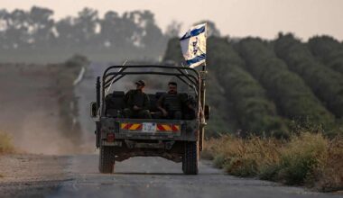 Israel vaatii hätäavun kuljetusten keskeyttämistä Jordaniasta – rajalla väkivaltaisuuksia | Uutisia lyhyesti