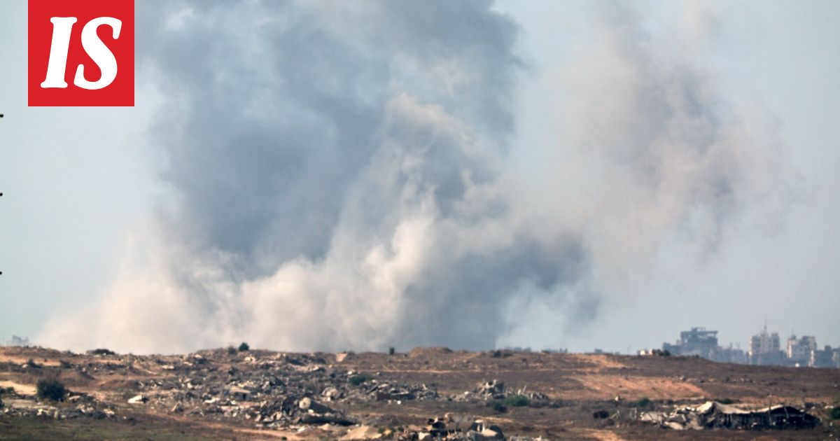 Israel jatkaa Gazan kaupungin moukaroimista – YK: kymmenettuhannet gazalaiset lähteneet pakoon