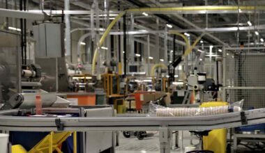 Paperiliitto syyttää Huhtamäkeä sopimus­shoppailusta – uusi sopimus laskisi työntekijän vuosituloja tuhansilla euroilla | Kotimaa