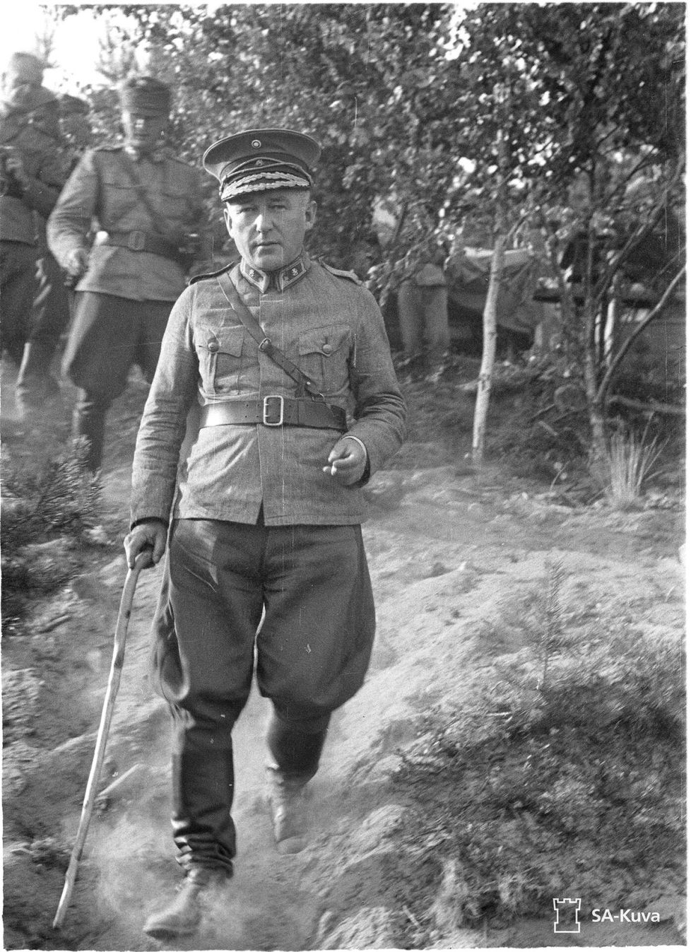 Hjalmar Siilasvuo Kiestingissä vuonna 1941 jatkosodan alussa. Talvisodan sankarin maine himmeni tuolloin hiukan suurten tappioiden vuoksi.