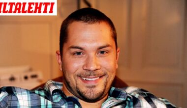 Sami Sarjula saapui uuden rakkaansa kanssa punaiselle matolle