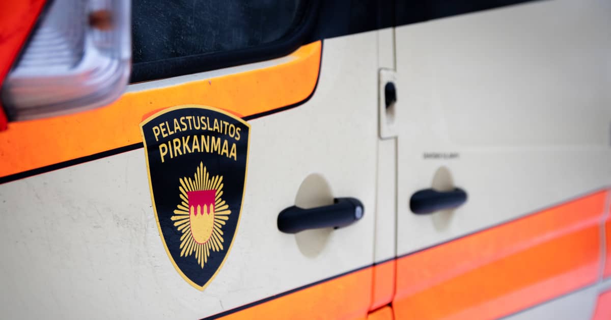 Liikenne­onnettomuus Kangasalla – moottori­pyöräilijä vietiin sairaalaan | Pirkanmaa