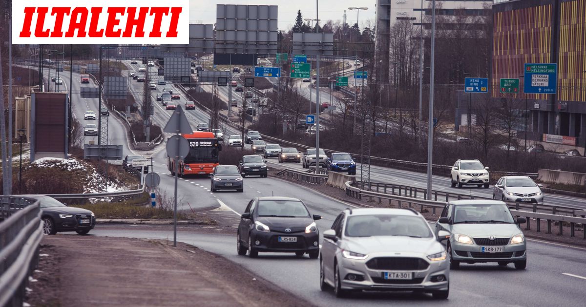 Kilometrivero tulossa Suomeen – Asiantuntija kertoo autoverotuksen mullistuksesta
