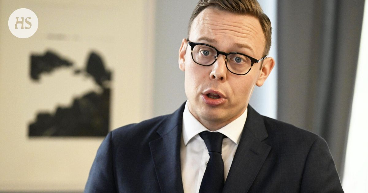 Hallitus pohti budjettiriihessä arkipyhien poistamista ja ylityökorvauksien leikkaamista