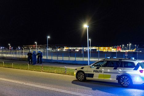Tanskan poliisilla oli maanantaina suuri operaatio Kööpenhaminan lentoasemalla.