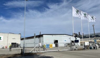 UPM:n vaneritehtaiden työntekijät odottavissa tunnelmissa Ristiinassa ja Savonlinnassa | Etelä-Savo