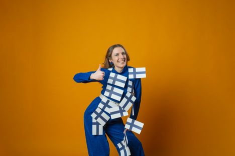 Josefin Sonck on Vaasassa syntynyt, Ruotsissa palkittu koomikko.
