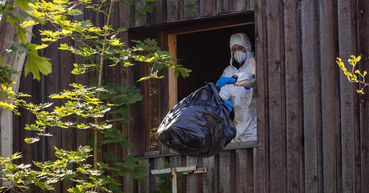 Uutta tietoa Kouvolan räjähde­tutkinnasta: poliisi takavarikoi liki sata asetta ja huomattavan määrän sotilasräjähteitä | Kotimaa