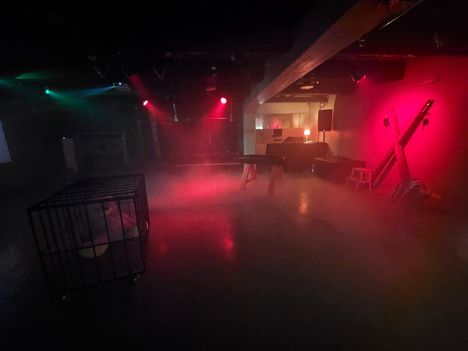 Club X:n tiloissa järjestetään sekä yksityistilaisuuksia, että klubin omia seksibileitä. Kuva: Club X:n arkistokuva