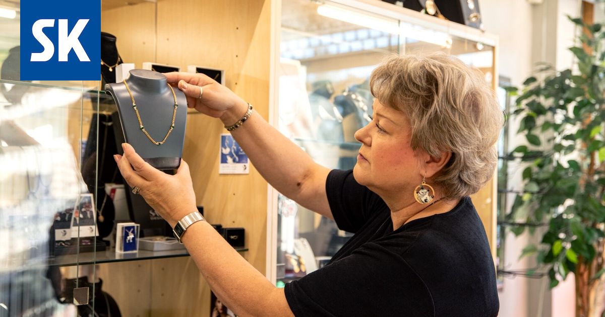 Huittislainen koruliike Helmi Helena joutui röyhkeän varkauden kohteeksi