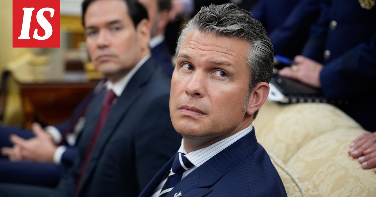 Yhdysvaltain puolustusministeri: Ylimmät komentajat pikaisesti koolle